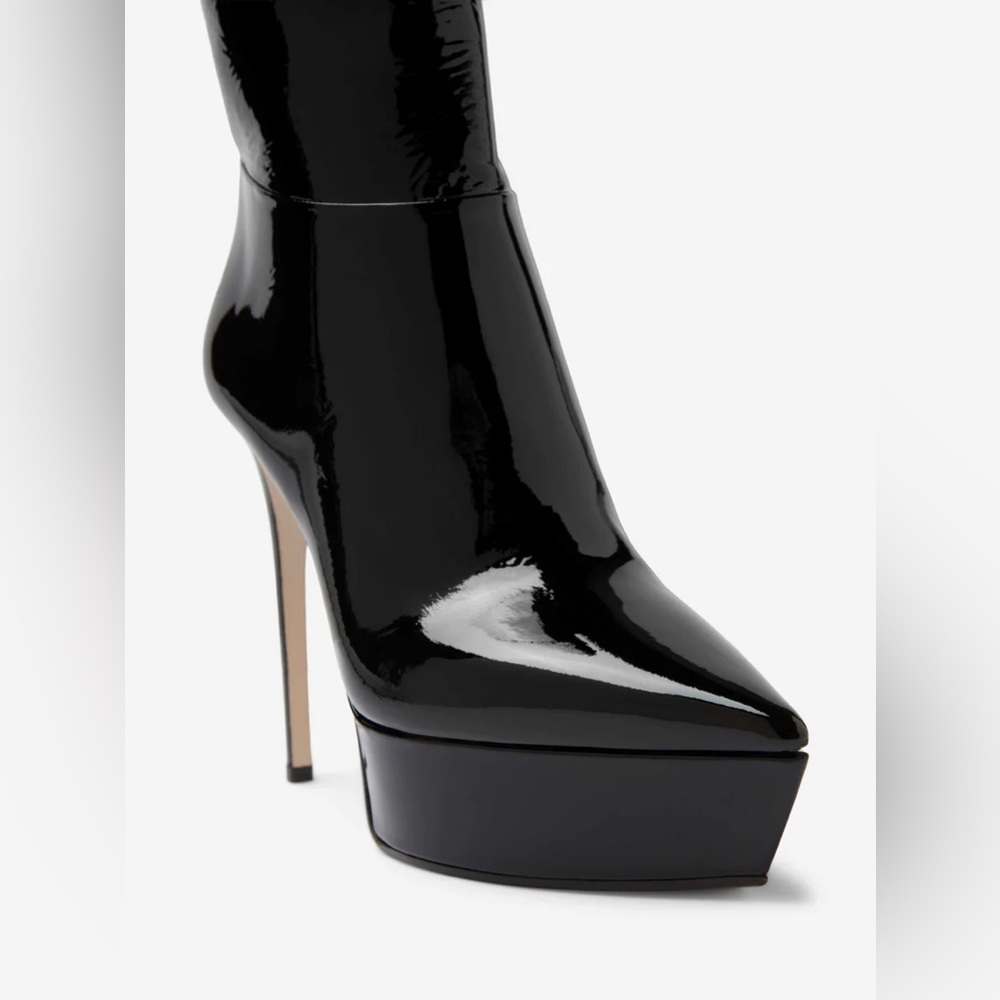 Tamara Mellon Zenith Boots Size 37 *Brand New*